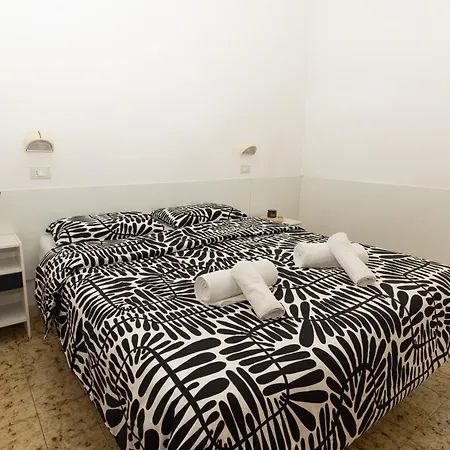 Apartment Sweet *
